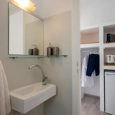 Grozos 3* Парос