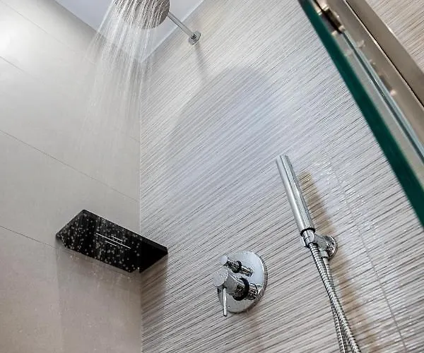 格罗索斯酒店 4*