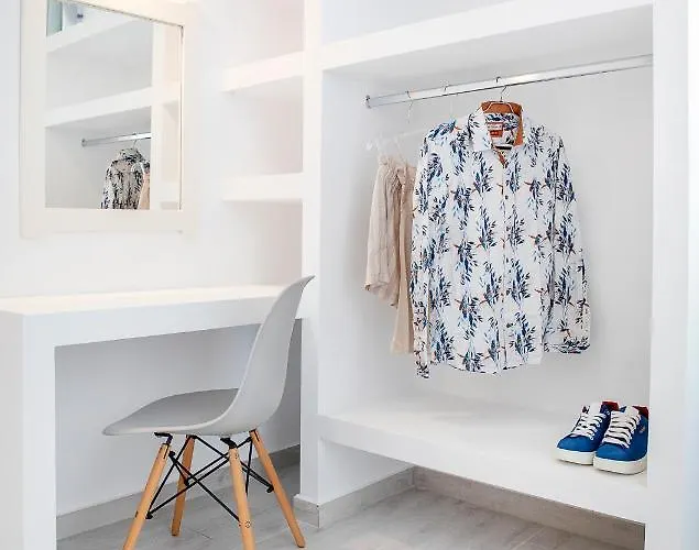 Grozos Parikia (Paros)