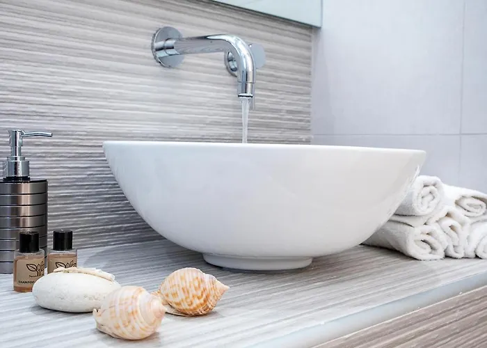 Grozos Guest house 4*