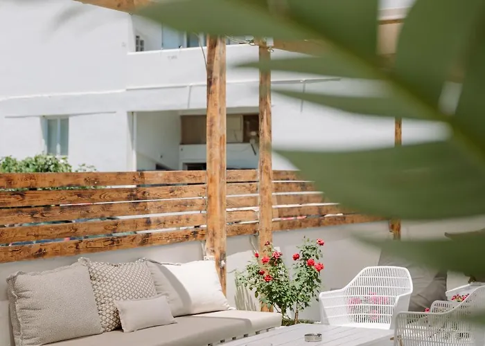 Guest house Grozos 4*